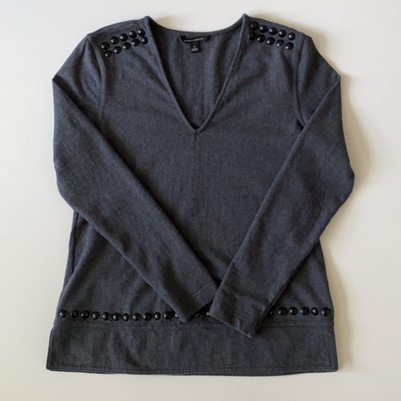 Banana Republic Tops - Banana Republic Top With Dome Beads size Small